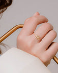 anello oro giallo sottile catenina ghirigori fatto a mano italia