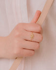anello oro giallo sottile catenina ghirigori fatto a mano italia